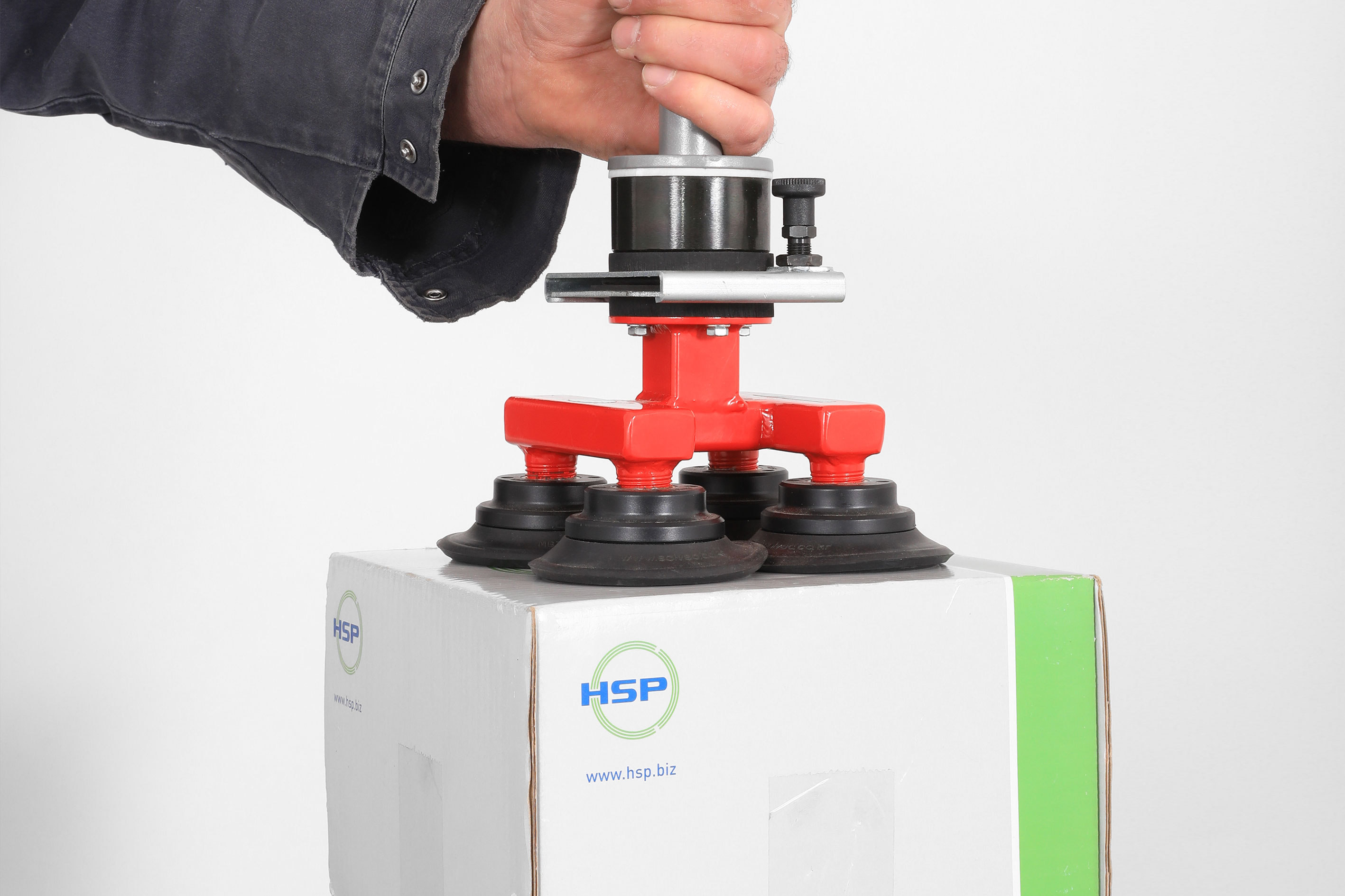 Kartonsheber, Kartons heben mit Vakuumheber, SMI Handling Systeme GmbH