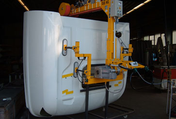 Sondervakuumtraverse für Heben und Schwenken von LKW-Kabinen